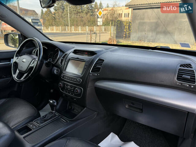 Серый Киа Соренто, объемом двигателя 2.2 л и пробегом 265 тыс. км за 15800 $, фото 40 на Automoto.ua