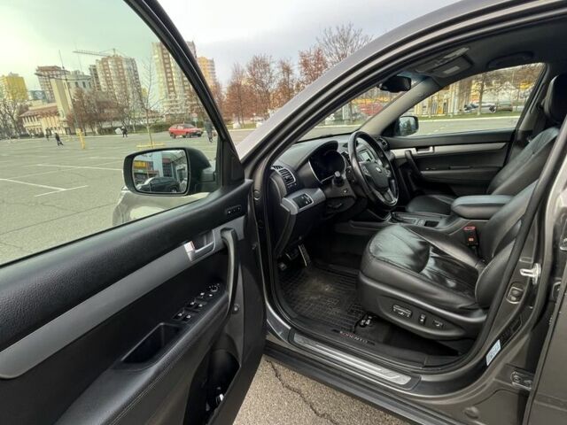 Сірий Кіа Соренто, об'ємом двигуна 2.2 л та пробігом 214 тис. км за 16500 $, фото 15 на Automoto.ua