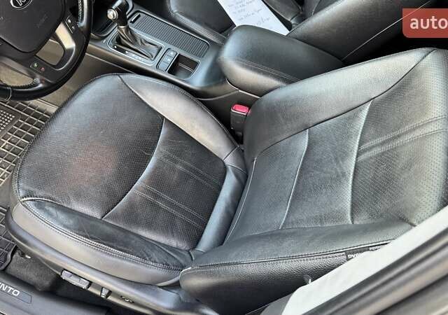 Серый Киа Соренто, объемом двигателя 2.2 л и пробегом 243 тыс. км за 16899 $, фото 15 на Automoto.ua