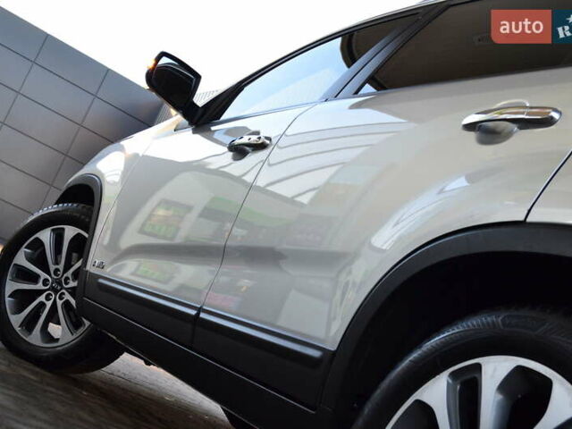 Серый Киа Соренто, объемом двигателя 2.2 л и пробегом 170 тыс. км за 17799 $, фото 35 на Automoto.ua