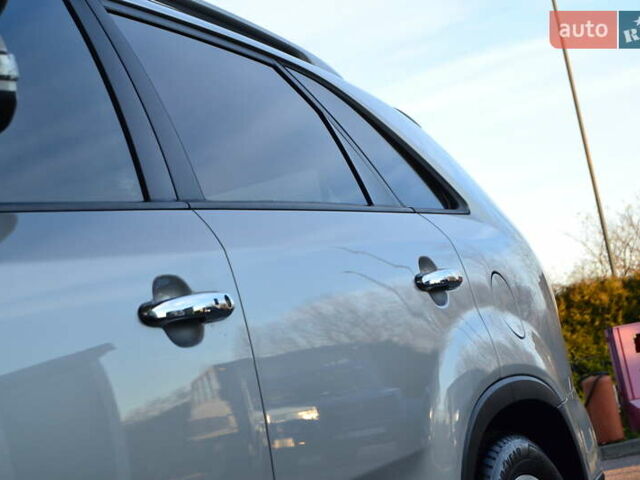 Серый Киа Соренто, объемом двигателя 2.2 л и пробегом 170 тыс. км за 17799 $, фото 23 на Automoto.ua