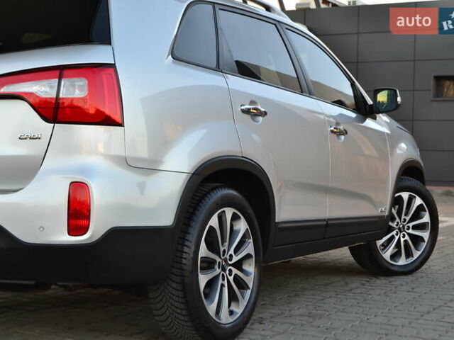 Серый Киа Соренто, объемом двигателя 2.2 л и пробегом 170 тыс. км за 17799 $, фото 60 на Automoto.ua