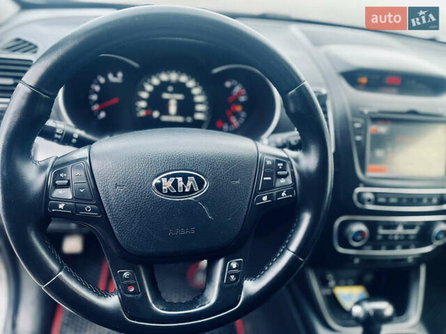 Серый Киа Соренто, объемом двигателя 2.2 л и пробегом 212 тыс. км за 16300 $, фото 20 на Automoto.ua