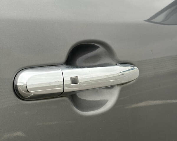 Серый Киа Соренто, объемом двигателя 2.2 л и пробегом 200 тыс. км за 15600 $, фото 24 на Automoto.ua