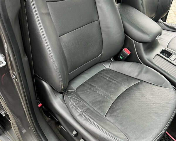 Серый Киа Соренто, объемом двигателя 2.2 л и пробегом 234 тыс. км за 16500 $, фото 27 на Automoto.ua