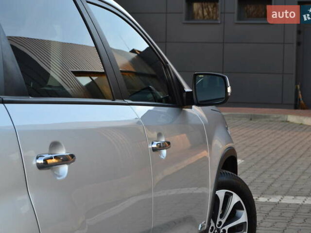 Серый Киа Соренто, объемом двигателя 2.2 л и пробегом 170 тыс. км за 17799 $, фото 67 на Automoto.ua