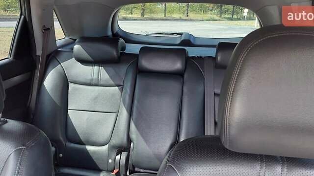 Серый Киа Соренто, объемом двигателя 2.2 л и пробегом 187 тыс. км за 18500 $, фото 18 на Automoto.ua