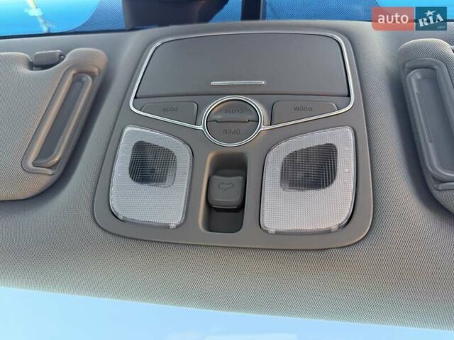 Кіа Соренто 2013 у Чернівцях на Automoto.ua Сірий Кіа Соренто, об'ємом двигуна 2.2 л та пробігом 216 тис. км за 15800 $, фото 19 на Automoto.ua