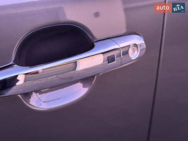 Сірий Кіа Соренто, об'ємом двигуна 2.2 л та пробігом 198 тис. км за 16900 $, фото 15 на Automoto.ua