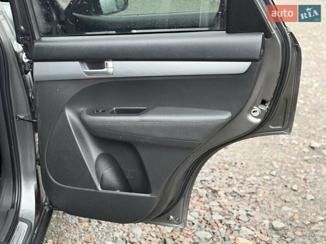 Серый Киа Соренто, объемом двигателя 2.2 л и пробегом 143 тыс. км за 17400 $, фото 27 на Automoto.ua