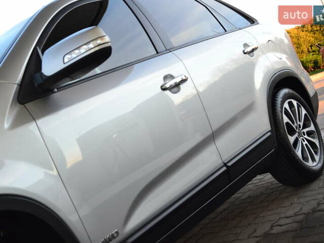 Серый Киа Соренто, объемом двигателя 2.2 л и пробегом 170 тыс. км за 17799 $, фото 22 на Automoto.ua