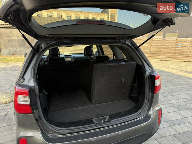 Серый Киа Соренто, объемом двигателя 2.2 л и пробегом 265 тыс. км за 15800 $, фото 23 на Automoto.ua