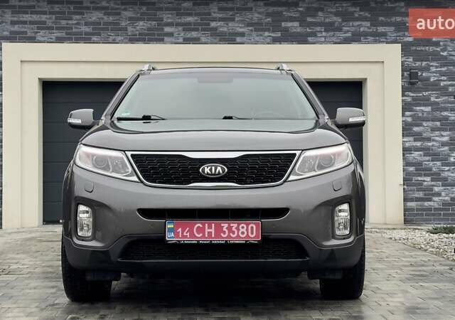 Сірий Кіа Соренто, об'ємом двигуна 2.2 л та пробігом 230 тис. км за 17100 $, фото 2 на Automoto.ua