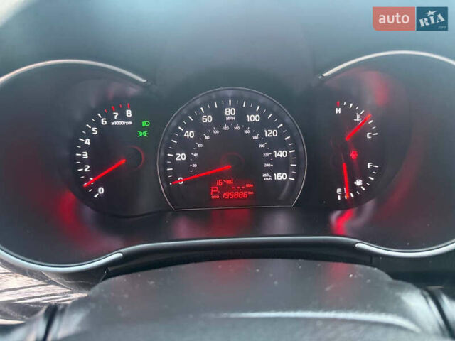 Серый Киа Соренто, объемом двигателя 2.36 л и пробегом 195 тыс. км за 10900 $, фото 35 на Automoto.ua