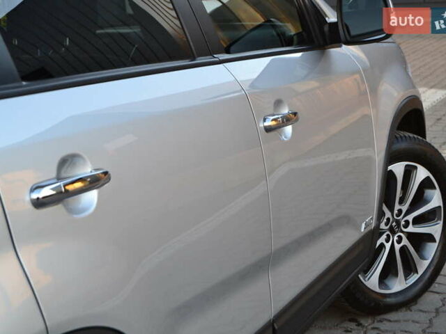 Серый Киа Соренто, объемом двигателя 2.2 л и пробегом 170 тыс. км за 17799 $, фото 65 на Automoto.ua