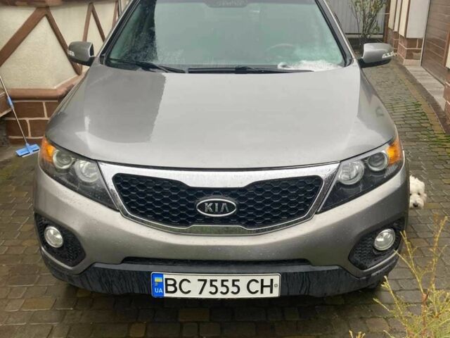 Серый Киа Соренто, объемом двигателя 2.4 л и пробегом 165 тыс. км за 12100 $, фото 6 на Automoto.ua