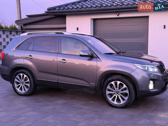 Сірий Кіа Соренто, об'ємом двигуна 2.2 л та пробігом 198 тис. км за 16900 $, фото 13 на Automoto.ua