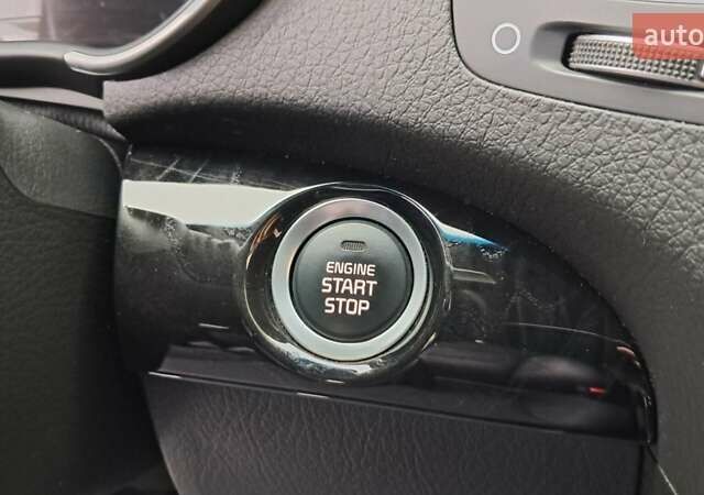 Серый Киа Соренто, объемом двигателя 2 л и пробегом 144 тыс. км за 16900 $, фото 24 на Automoto.ua