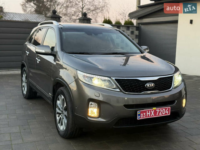 Сірий Кіа Соренто, об'ємом двигуна 2.2 л та пробігом 198 тис. км за 16900 $, фото 2 на Automoto.ua