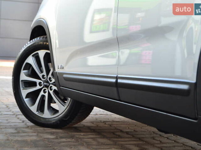 Серый Киа Соренто, объемом двигателя 2.2 л и пробегом 170 тыс. км за 17799 $, фото 44 на Automoto.ua