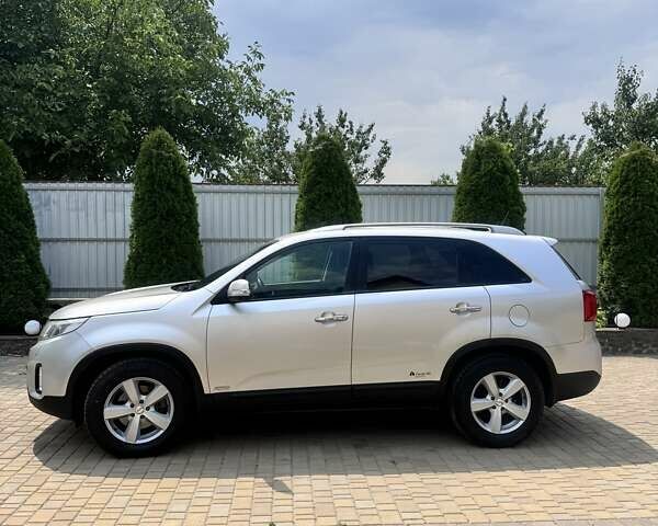 Сірий Кіа Соренто, об'ємом двигуна 2.2 л та пробігом 249 тис. км за 13600 $, фото 3 на Automoto.ua