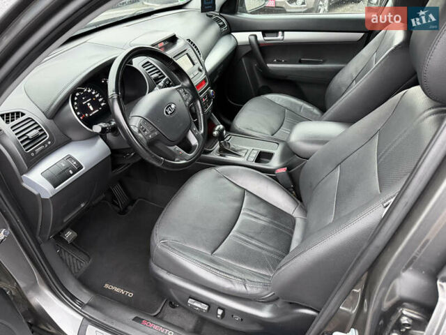 Серый Киа Соренто, объемом двигателя 2.2 л и пробегом 143 тыс. км за 17400 $, фото 53 на Automoto.ua