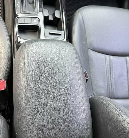 Сірий Кіа Соренто, об'ємом двигуна 2 л та пробігом 229 тис. км за 16275 $, фото 20 на Automoto.ua