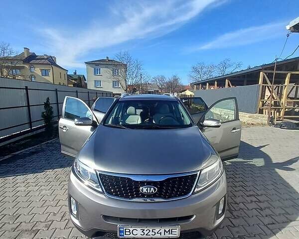 Серый Киа Соренто, объемом двигателя 2.4 л и пробегом 246 тыс. км за 12200 $, фото 24 на Automoto.ua
