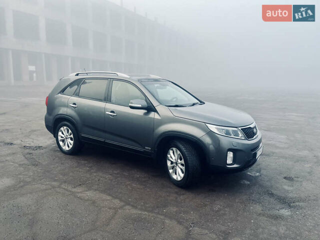 Серый Киа Соренто, объемом двигателя 2.2 л и пробегом 212 тыс. км за 16300 $, фото 6 на Automoto.ua