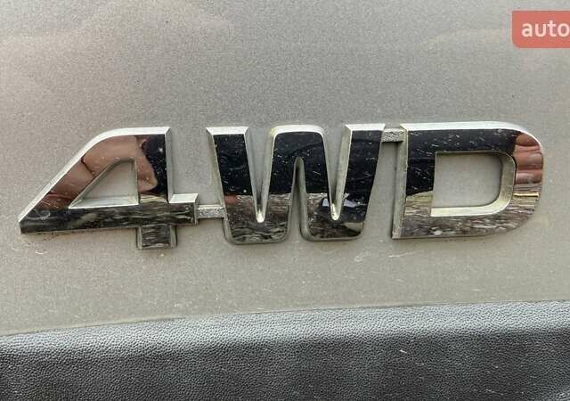 Сірий Кіа Соренто, об'ємом двигуна 2 л та пробігом 229 тис. км за 16275 $, фото 9 на Automoto.ua