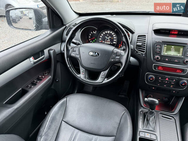 Серый Киа Соренто, объемом двигателя 2.2 л и пробегом 143 тыс. км за 17400 $, фото 59 на Automoto.ua