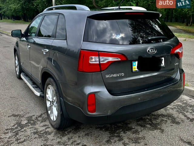 Сірий Кіа Соренто, об'ємом двигуна 2.2 л та пробігом 180 тис. км за 17700 $, фото 9 на Automoto.ua