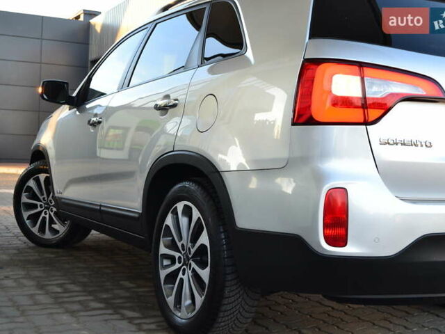 Серый Киа Соренто, объемом двигателя 2.2 л и пробегом 170 тыс. км за 17799 $, фото 29 на Automoto.ua