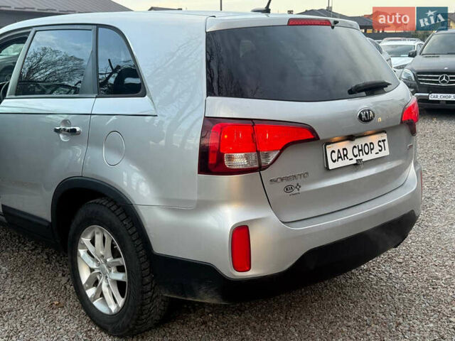 Серый Киа Соренто, объемом двигателя 2.36 л и пробегом 195 тыс. км за 10900 $, фото 7 на Automoto.ua