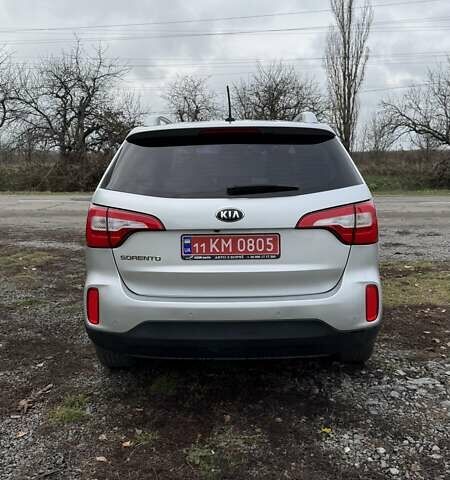 Сірий Кіа Соренто, об'ємом двигуна 2 л та пробігом 229 тис. км за 16275 $, фото 7 на Automoto.ua