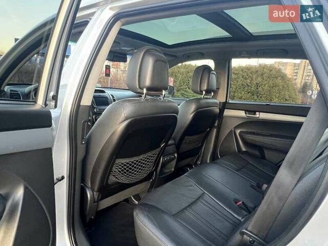Серый Киа Соренто, объемом двигателя 2.2 л и пробегом 170 тыс. км за 17799 $, фото 110 на Automoto.ua