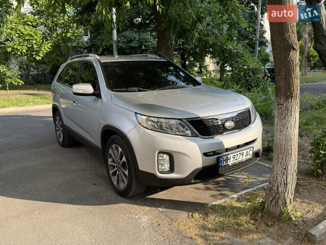Серый Киа Соренто, объемом двигателя 2 л и пробегом 209 тыс. км за 15555 $, фото 20 на Automoto.ua