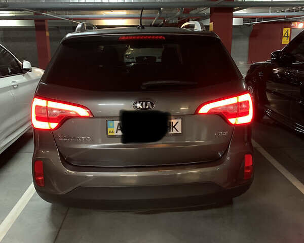 Сірий Кіа Соренто, об'ємом двигуна 2.2 л та пробігом 180 тис. км за 17700 $, фото 13 на Automoto.ua