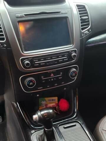 Сірий Кіа Соренто, об'ємом двигуна 2 л та пробігом 194 тис. км за 17500 $, фото 2 на Automoto.ua