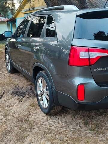 Сірий Кіа Соренто, об'ємом двигуна 2 л та пробігом 194 тис. км за 17500 $, фото 7 на Automoto.ua