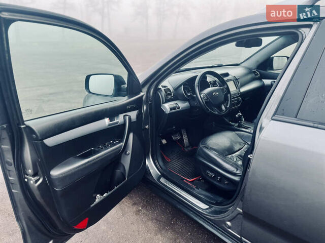 Серый Киа Соренто, объемом двигателя 2.2 л и пробегом 212 тыс. км за 16300 $, фото 11 на Automoto.ua