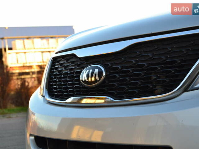 Серый Киа Соренто, объемом двигателя 2.2 л и пробегом 170 тыс. км за 17799 $, фото 15 на Automoto.ua