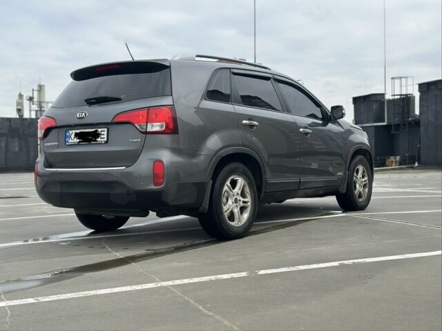 Серый Киа Соренто, объемом двигателя 2.2 л и пробегом 226 тыс. км за 13100 $, фото 3 на Automoto.ua