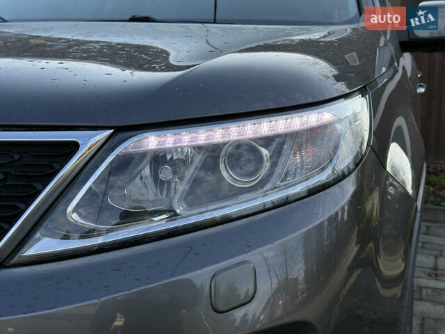 Серый Киа Соренто, объемом двигателя 2.2 л и пробегом 265 тыс. км за 15800 $, фото 12 на Automoto.ua
