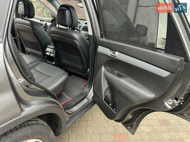 Серый Киа Соренто, объемом двигателя 2.2 л и пробегом 234 тыс. км за 16500 $, фото 24 на Automoto.ua