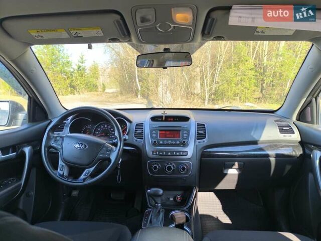 Киа Соренто 2014 в Чернигове на Automoto.ua Серый Киа Соренто, объемом двигателя 2.36 л и пробегом 147 тыс. км за 12700 $, фото 18 на Automoto.ua