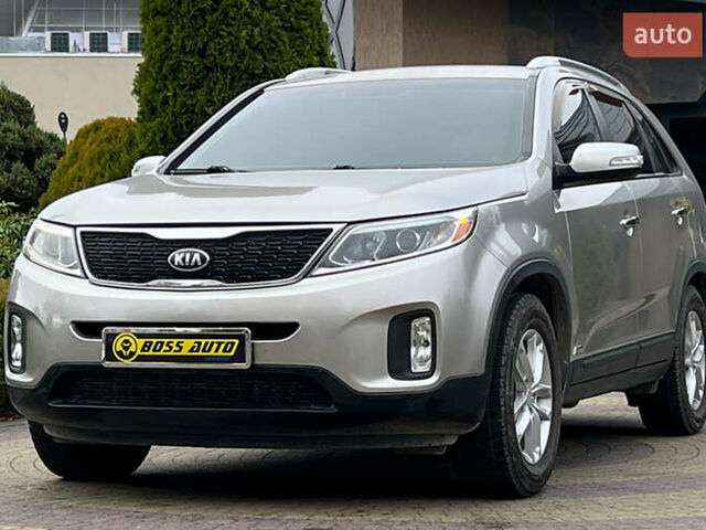 Сірий Кіа Соренто, об'ємом двигуна 2.36 л та пробігом 155 тис. км за 14800 $, фото 2 на Automoto.ua