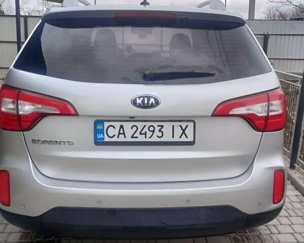 Серый Киа Соренто, объемом двигателя 2 л и пробегом 172 тыс. км за 15500 $, фото 2 на Automoto.ua