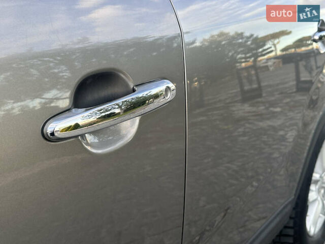 Сірий Кіа Соренто, об'ємом двигуна 2.35 л та пробігом 191 тис. км за 14500 $, фото 12 на Automoto.ua