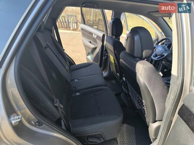 Кіа Соренто 2014 у Чернігові на Automoto.ua Сірий Кіа Соренто, об'ємом двигуна 2.36 л та пробігом 147 тис. км за 12700 $, фото 15 на Automoto.ua
